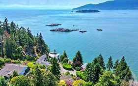 Vancouver Sea View Palace Inn